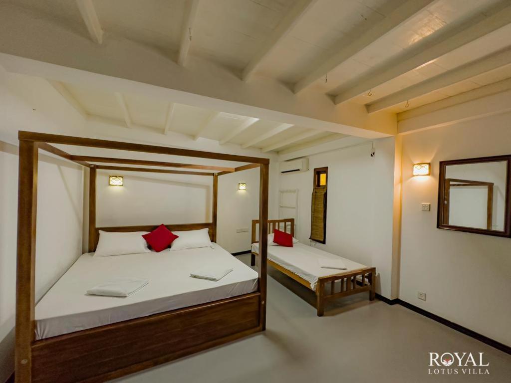 Royal Lotus Villa - Full Villa Rate Унаватуна Екстер'єр фото
