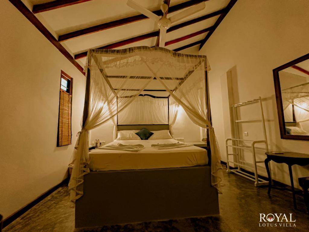 Royal Lotus Villa - Full Villa Rate Унаватуна Екстер'єр фото
