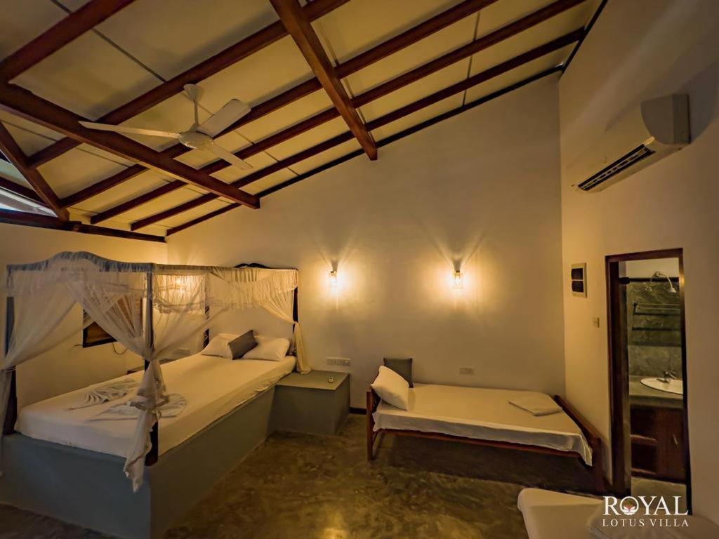 Royal Lotus Villa - Full Villa Rate Унаватуна Екстер'єр фото