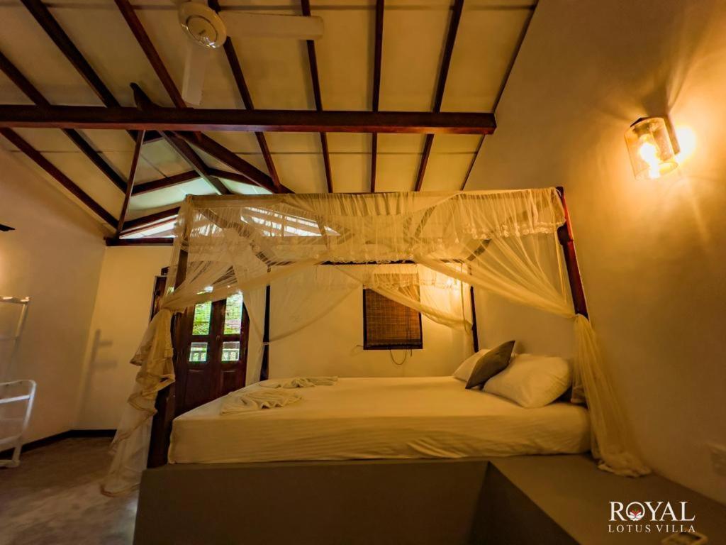 Royal Lotus Villa - Full Villa Rate Унаватуна Екстер'єр фото