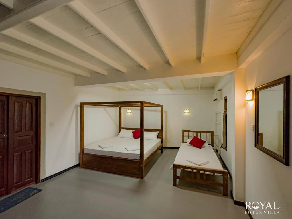 Royal Lotus Villa - Full Villa Rate Унаватуна Екстер'єр фото